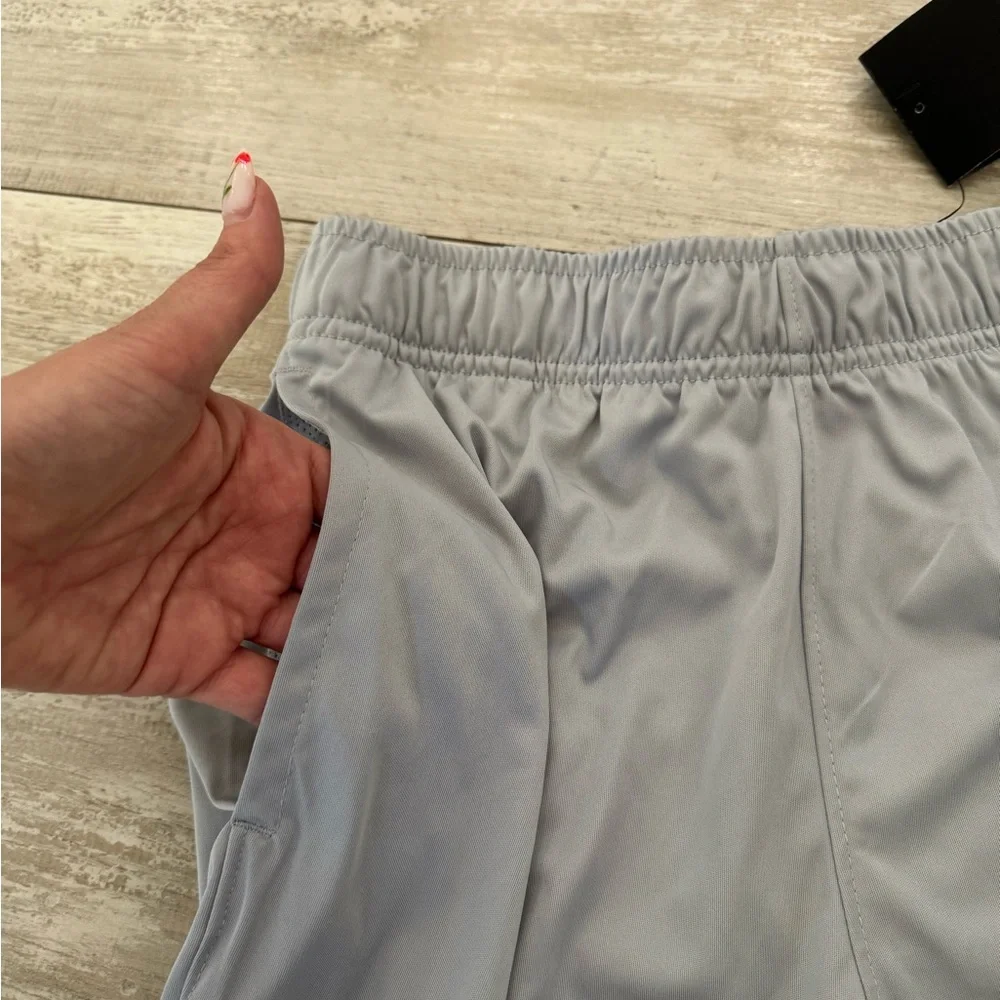 NIKE | Gray & Lime Green‎ Drawstrinf Sports Shorts w/ Pockets- Youth Large